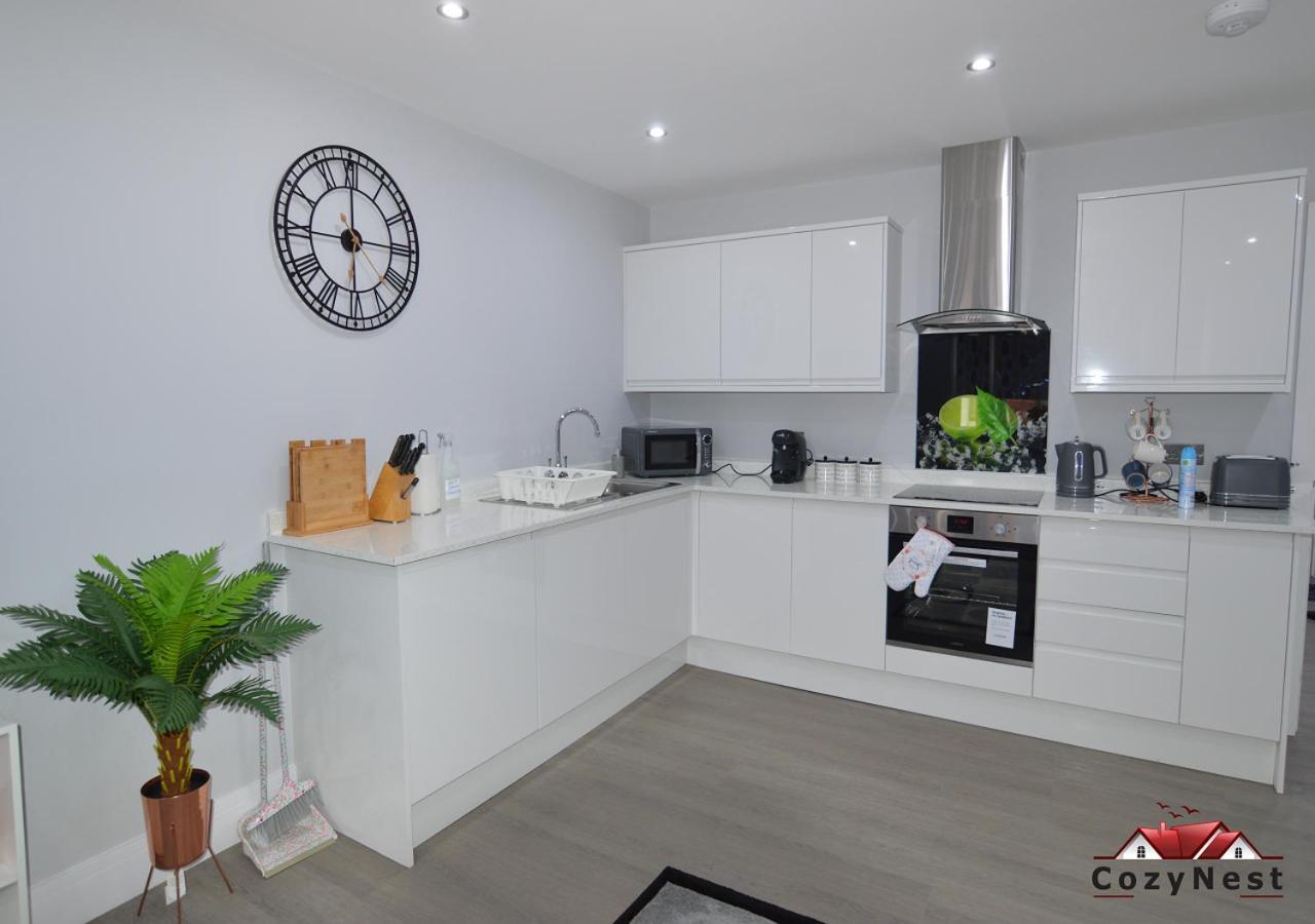 Luxury Central Self Contained Flat By Cozynest Reading Exterior photo